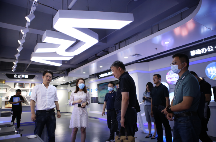 芜湖市政协常委、民建芜湖市委主委王芳一行莅临俄罗斯专享会考察交流 共探智慧康养新模式-俄罗斯专享会官网-数字时代智慧安全产品和解决方案提供商